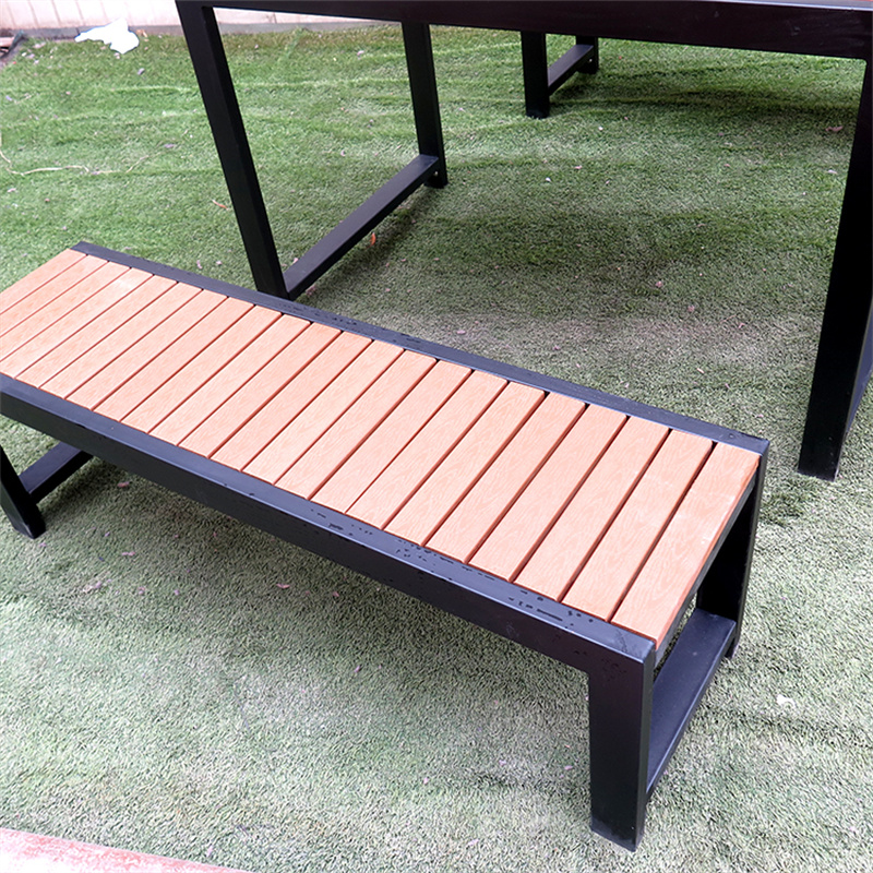 Wholesale Outside Street Commercial Plastic Wood Outdoor Table Manufacturer 